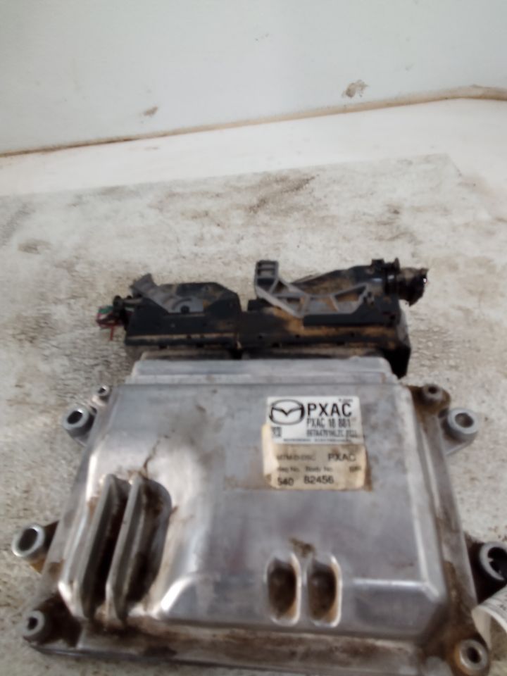 Part image 3