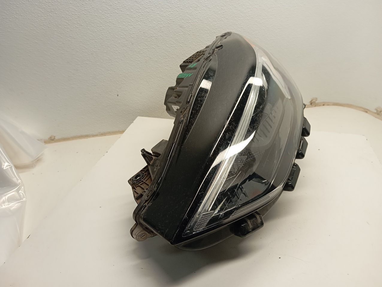 Part image 4