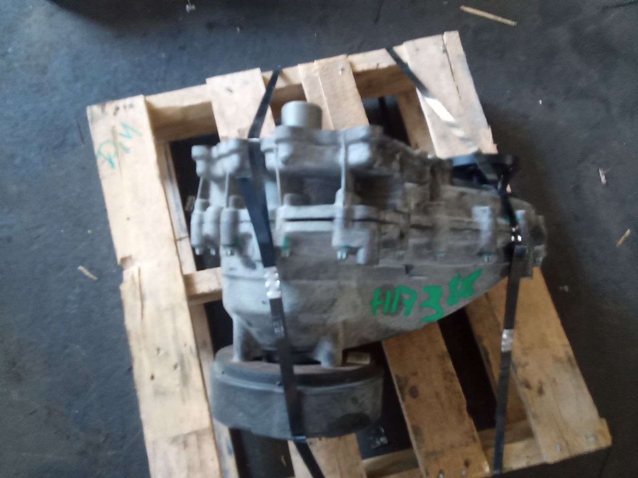Part image 3