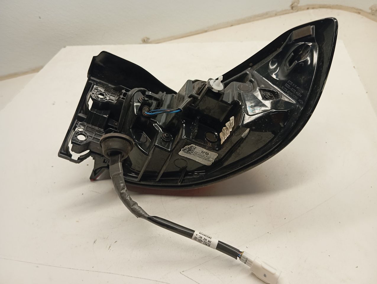 Part image 3