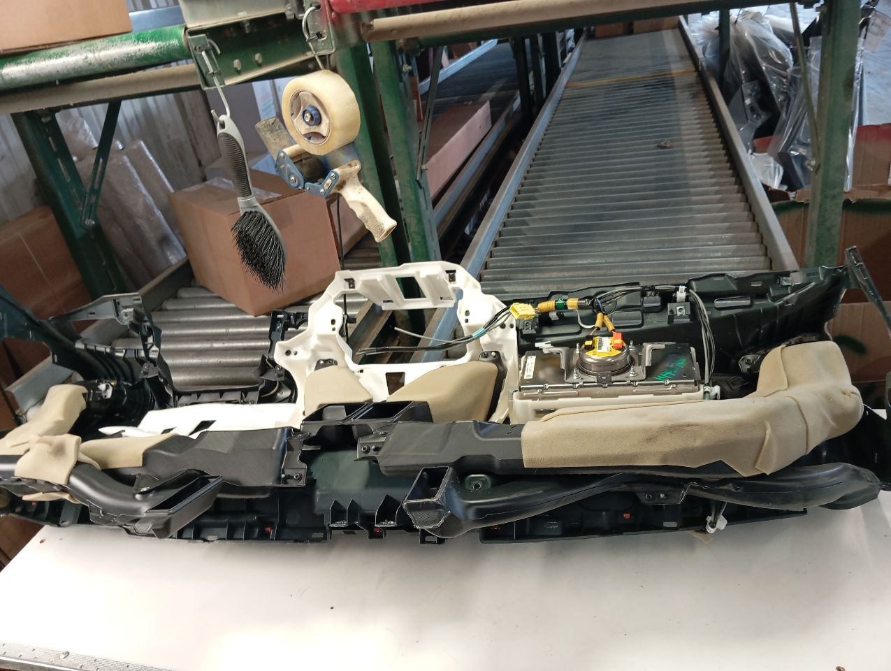 Part image 3