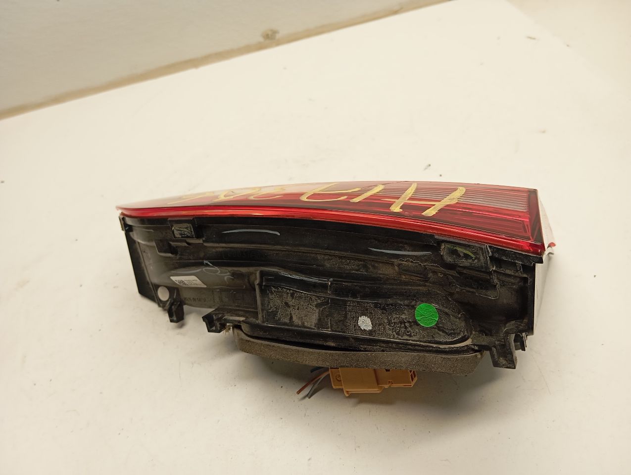 Part image 3
