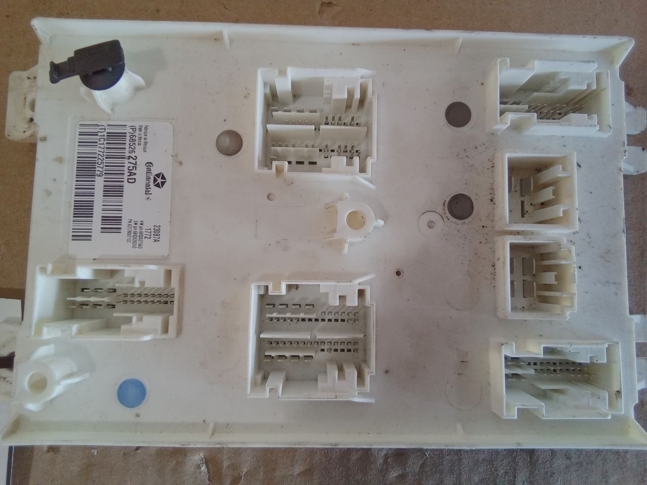 Part image 4