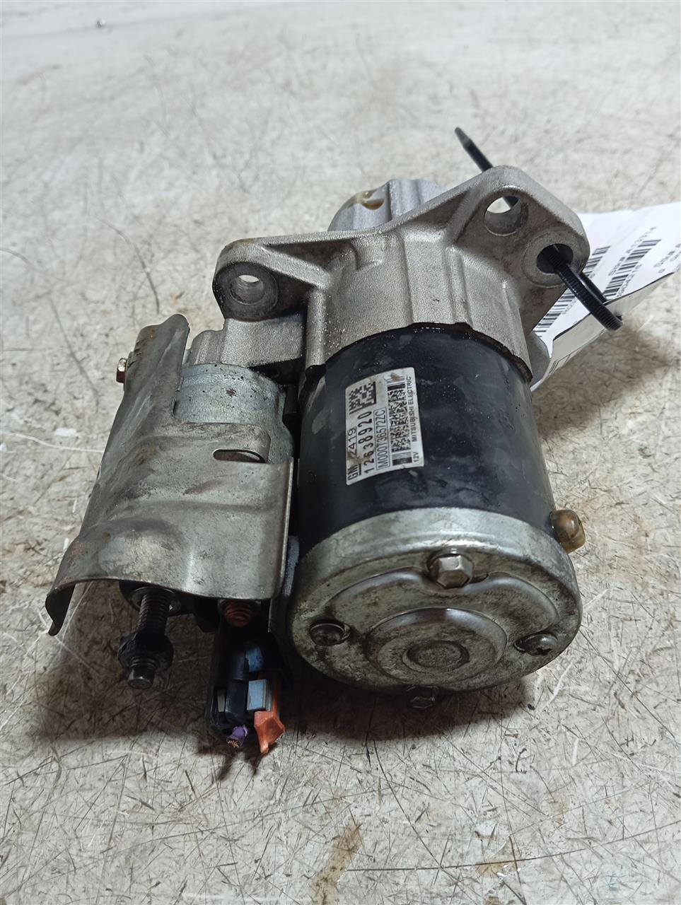Part image 3