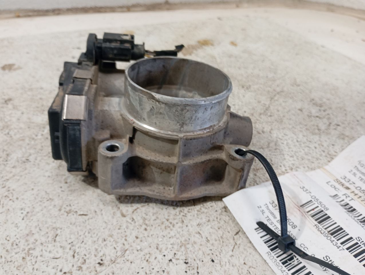 Used 2015 General Motors CANYON Throttle Body Assy - Stock #H17202