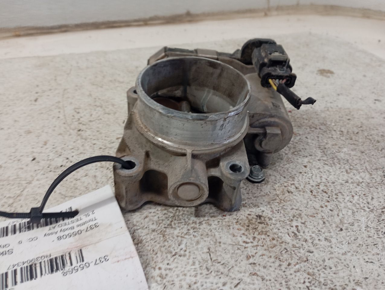 Used 2015 General Motors CANYON Throttle Body Assy - Stock #H17202