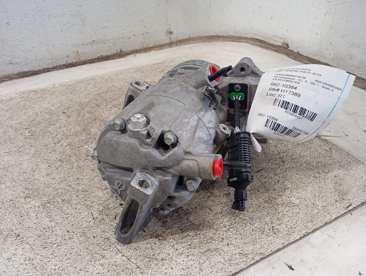 2022 Jeep GRAND CHEROKEE AC Compressor