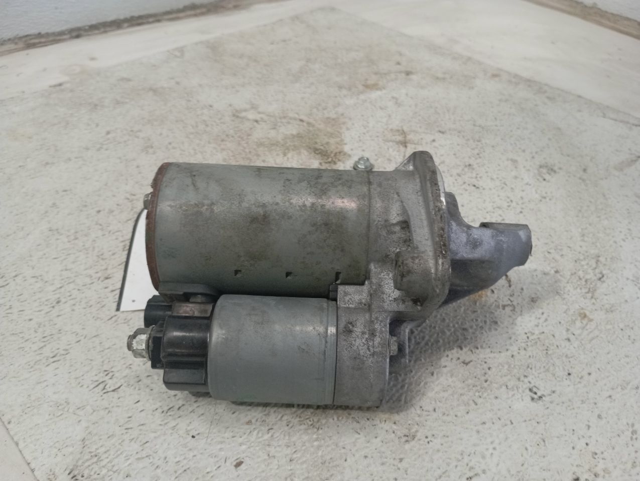 Part image 4