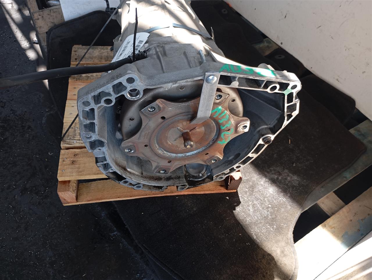 Part image 4