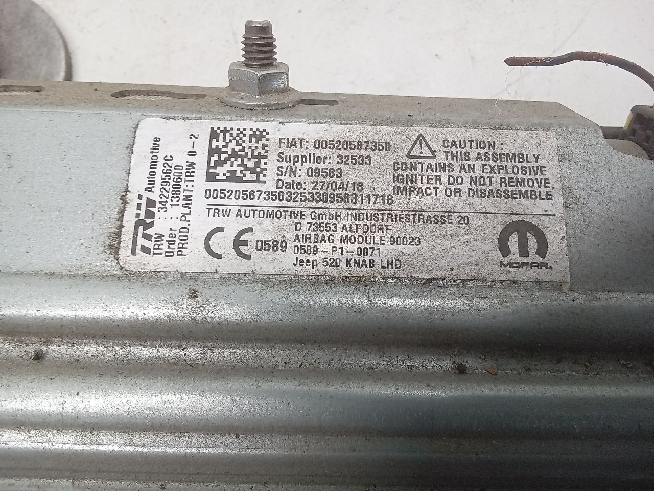 Part image 3