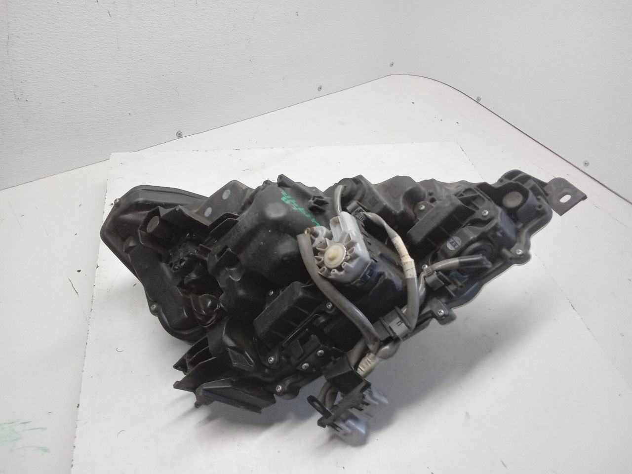 Part image 4