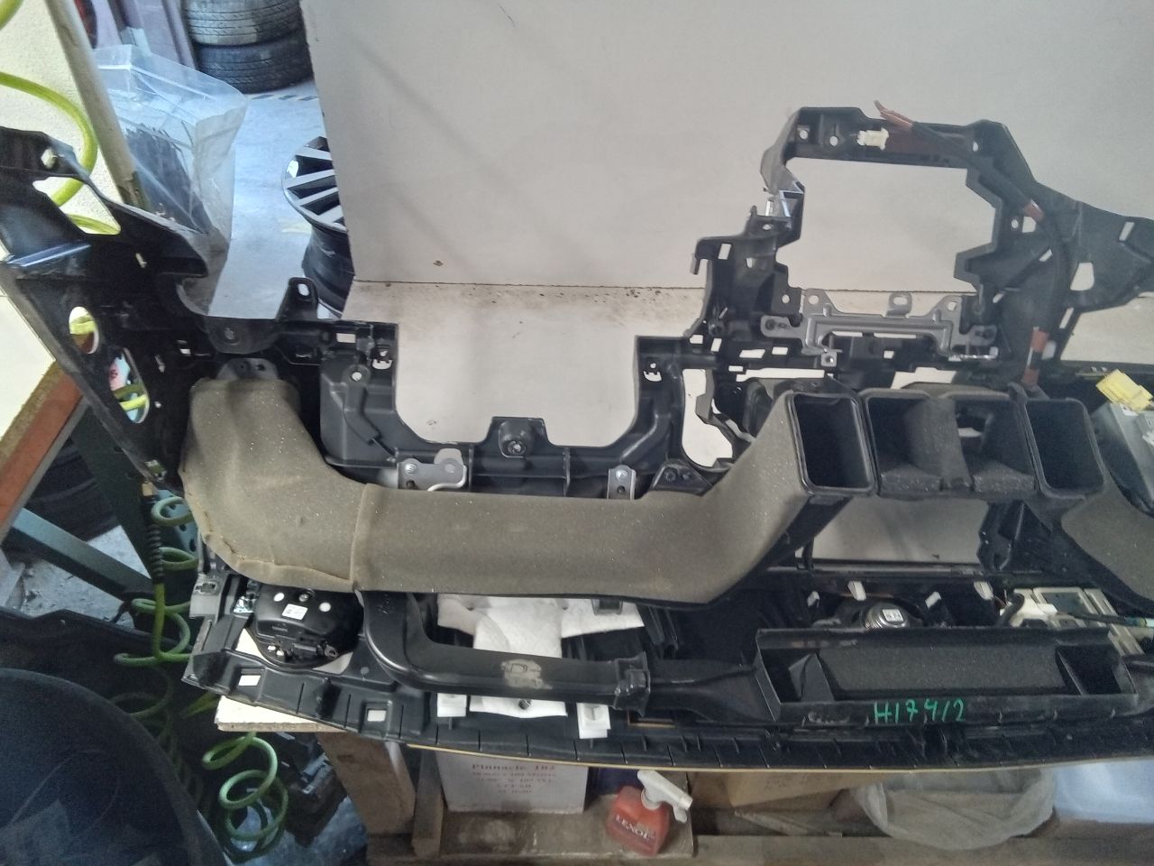 Part image 7