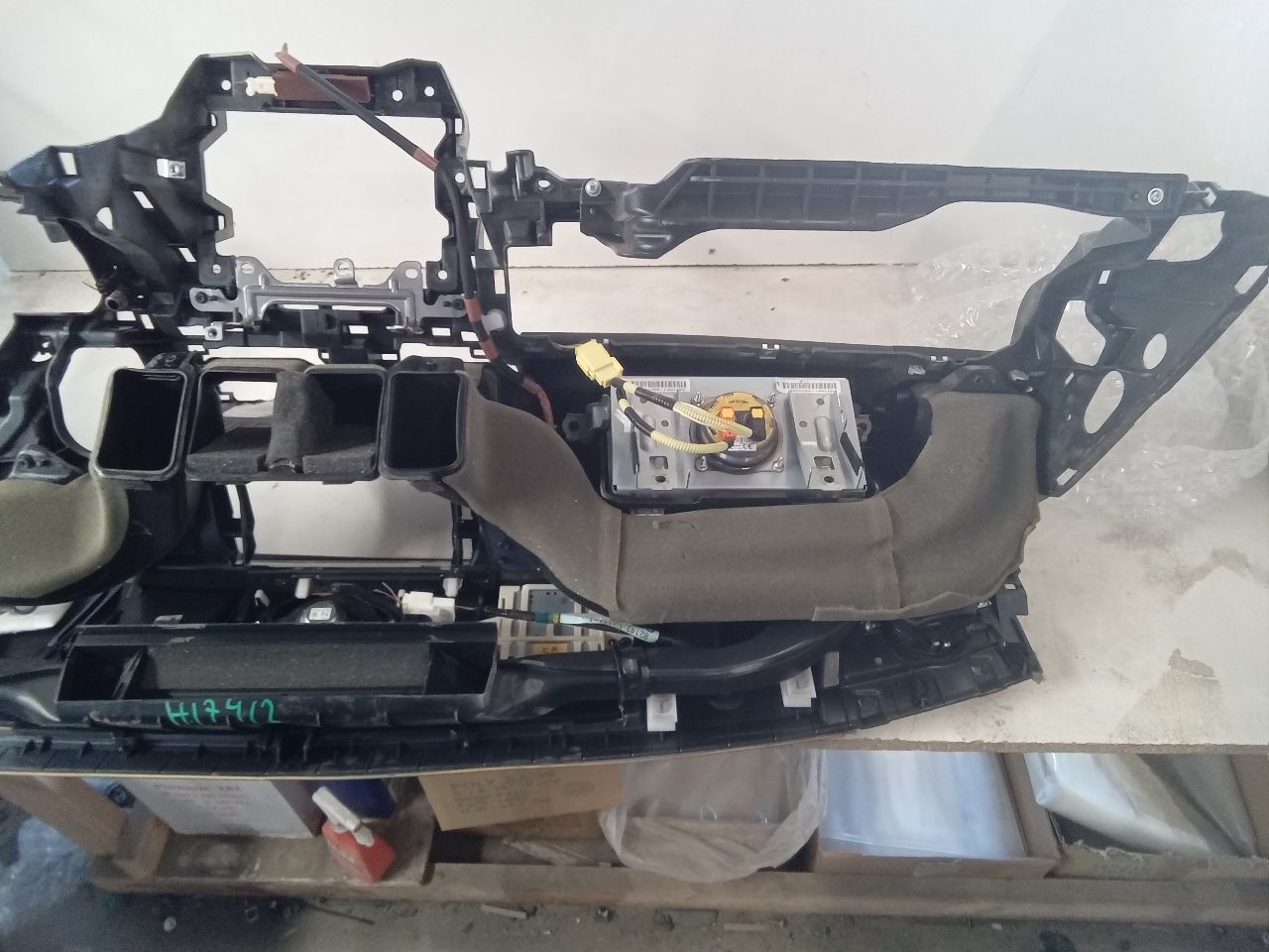 Part image 8