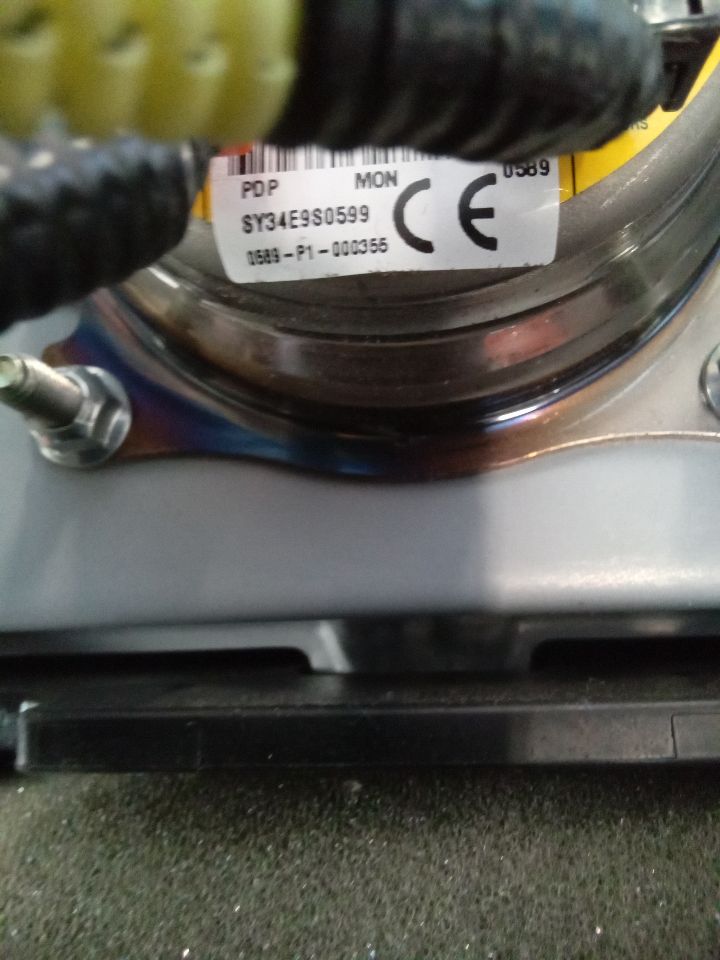 Part image 10