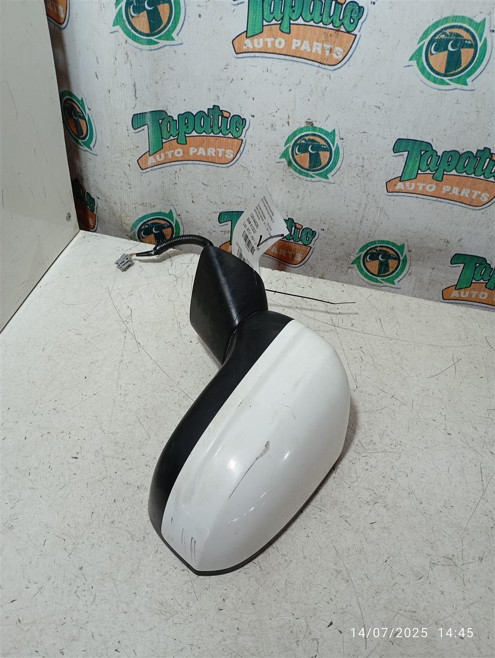 Part image 1
