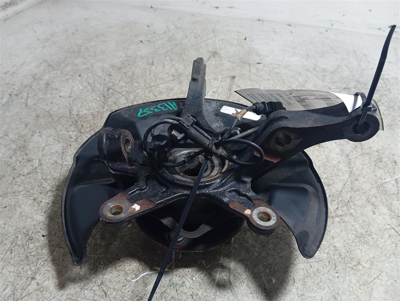 Part image 3