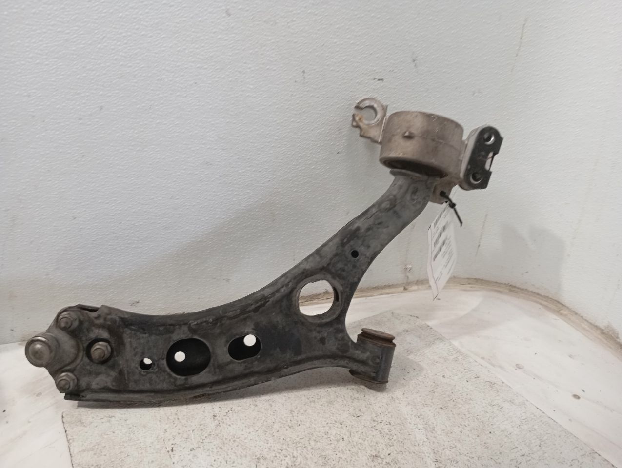 Part image 3