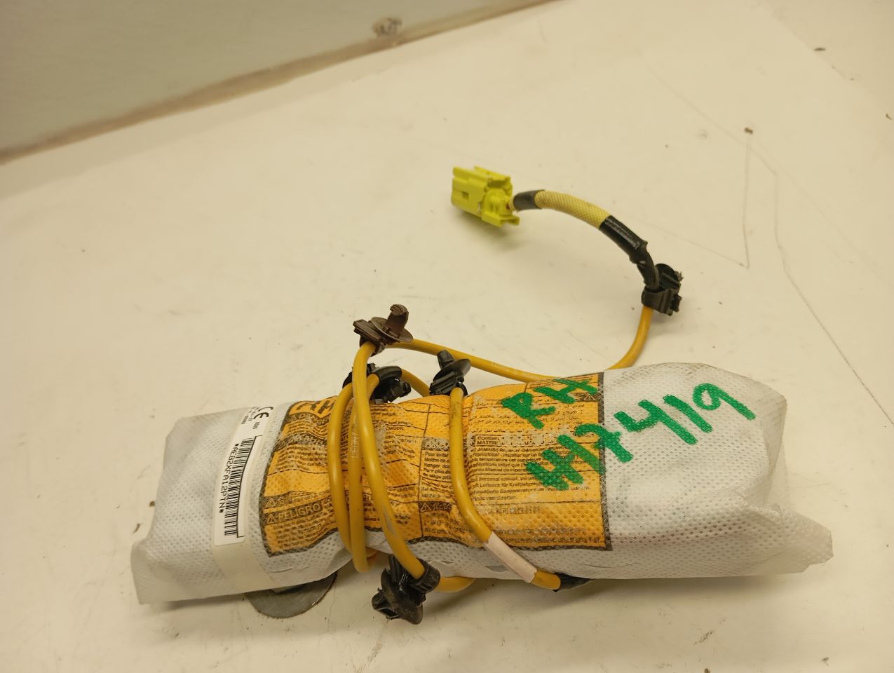 Part image 3