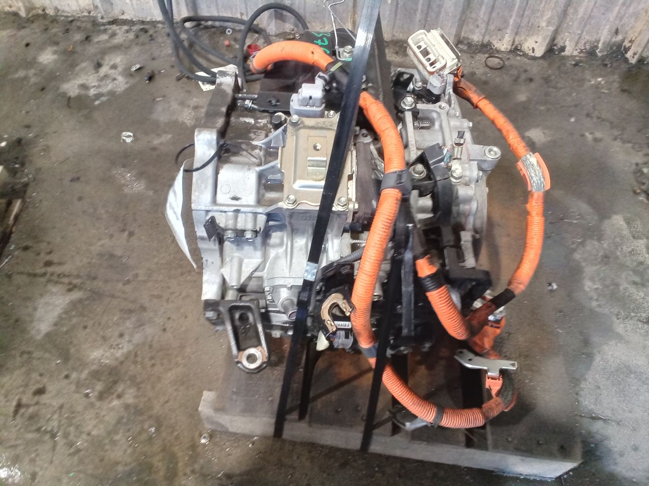Part image 3
