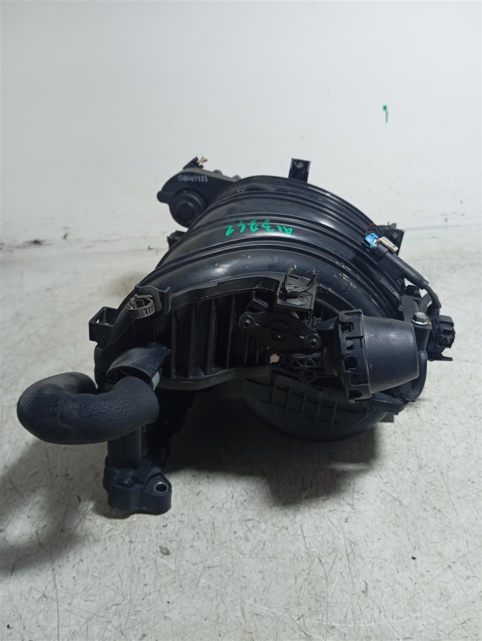 Part image 6