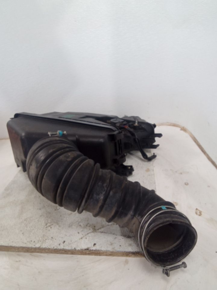 Part image 11