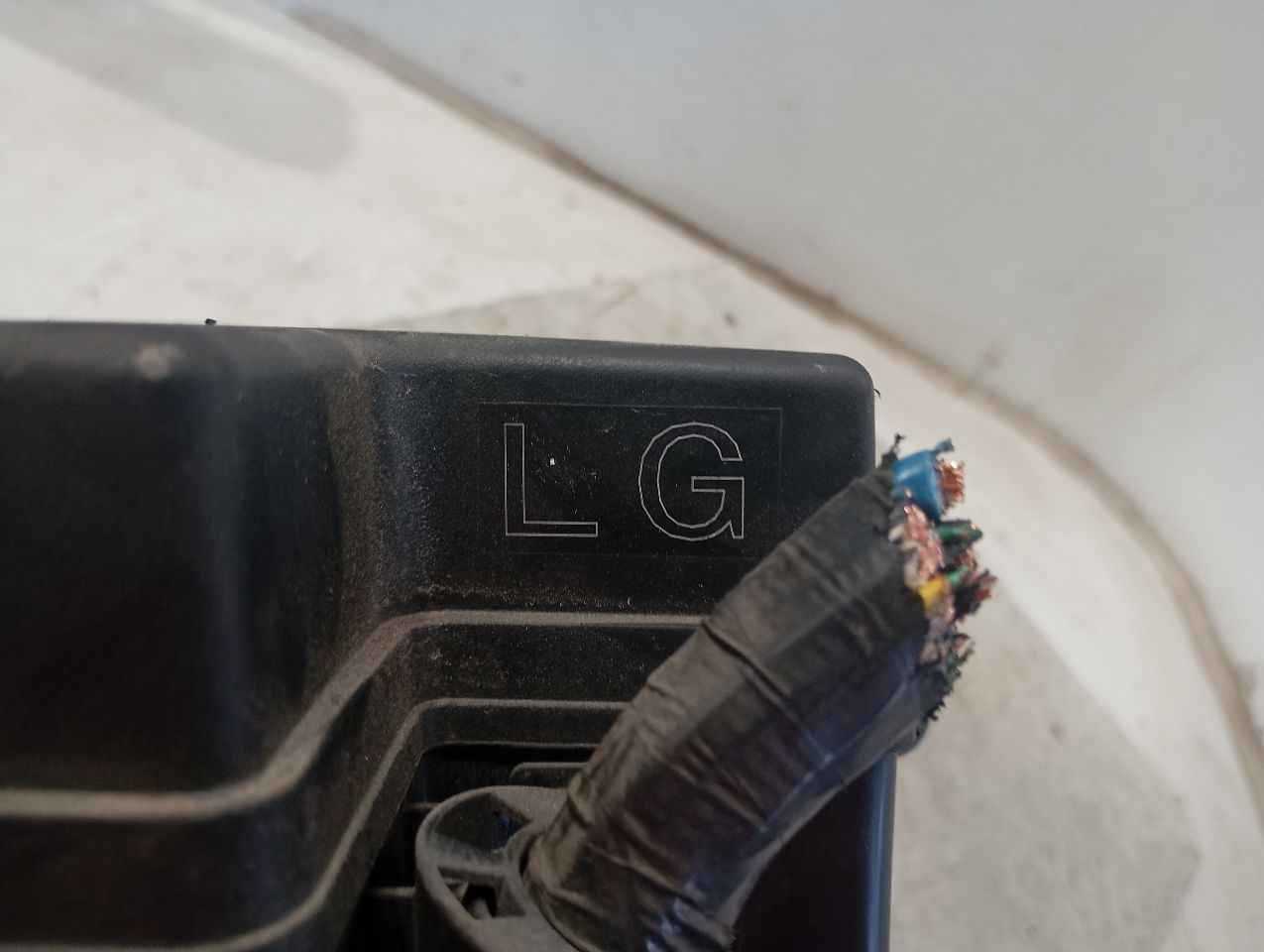 Part image 7