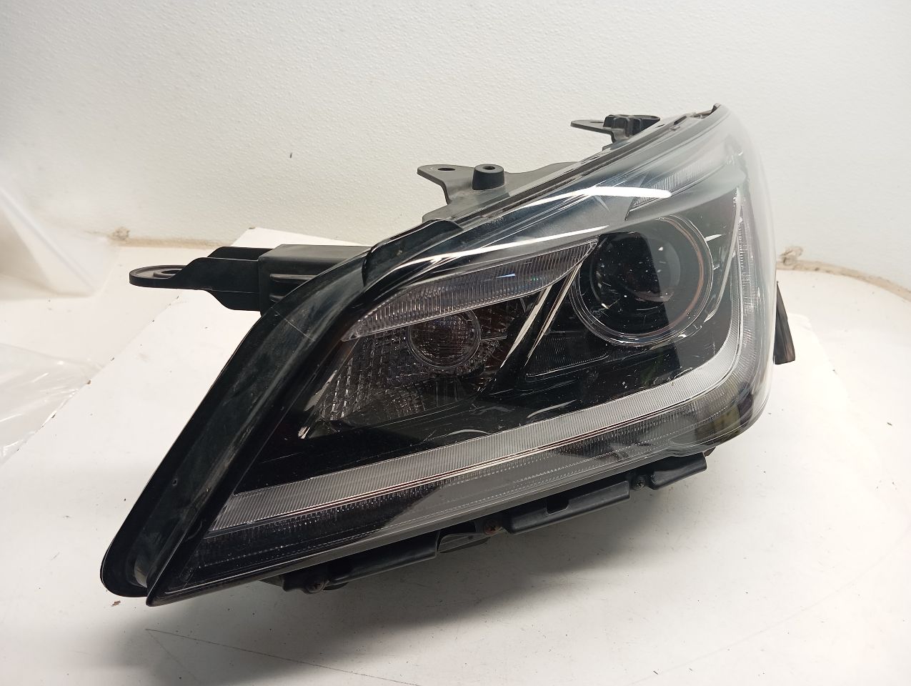 Part image 4
