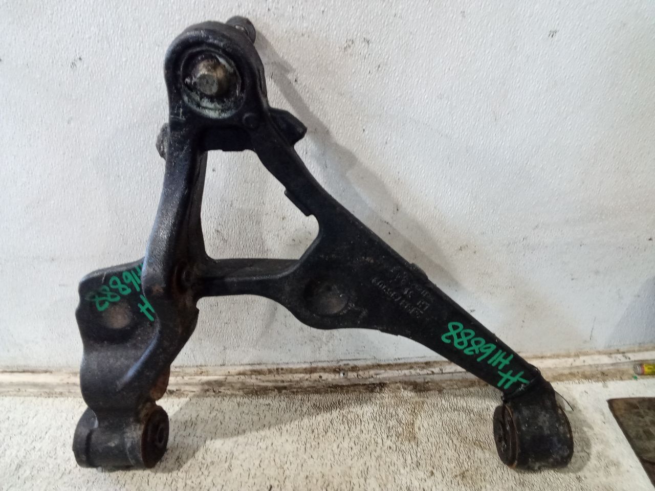 Part image 4