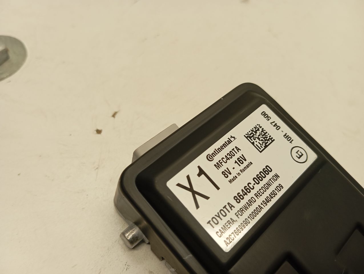 Part image 3