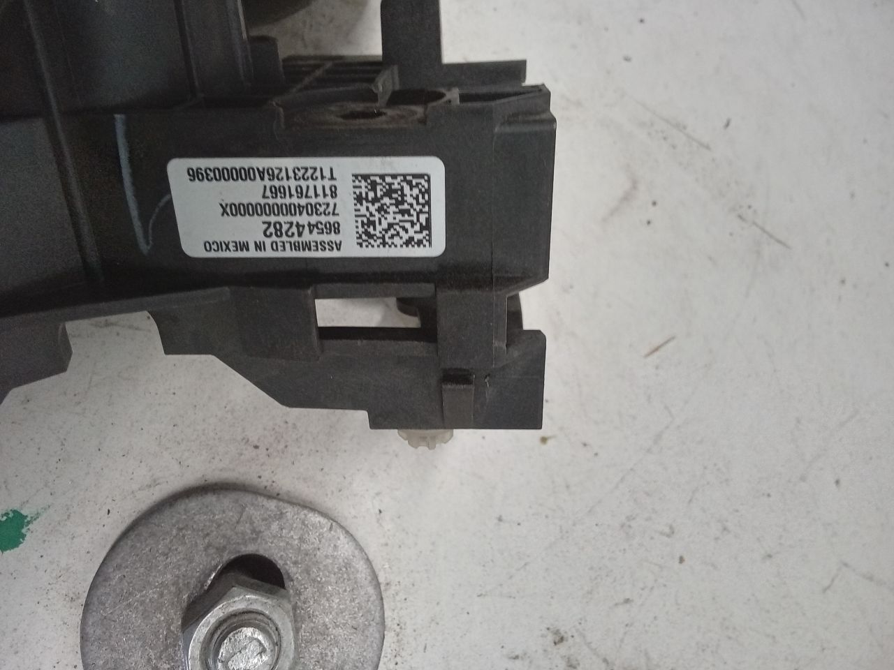 Part image 4