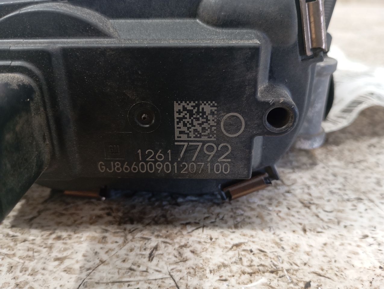 Used 2016 General Motors SILVERADO 1500 PICKUP Throttle Body Assy - Stock #H16896