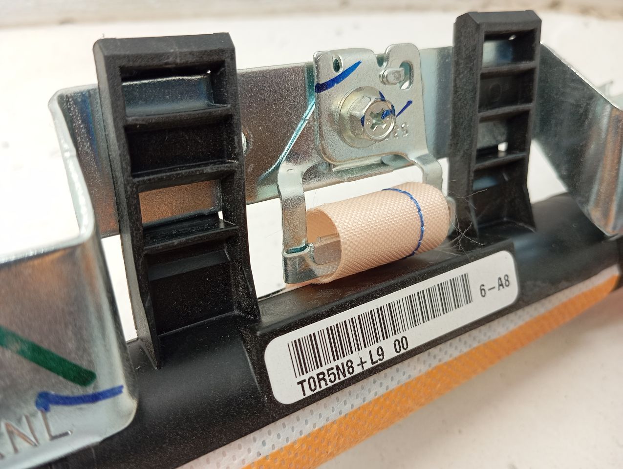 Part image 3