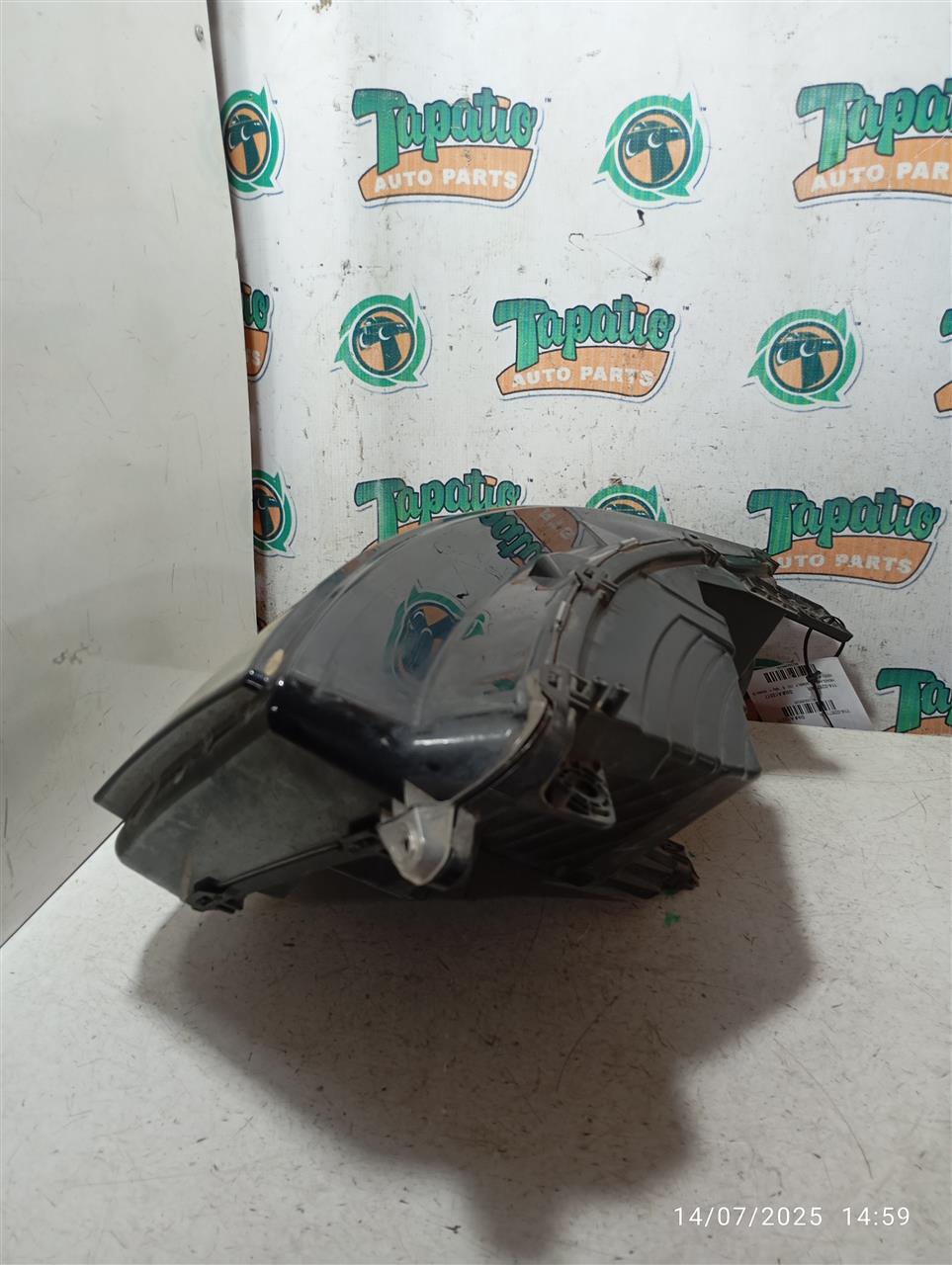 Part image 3
