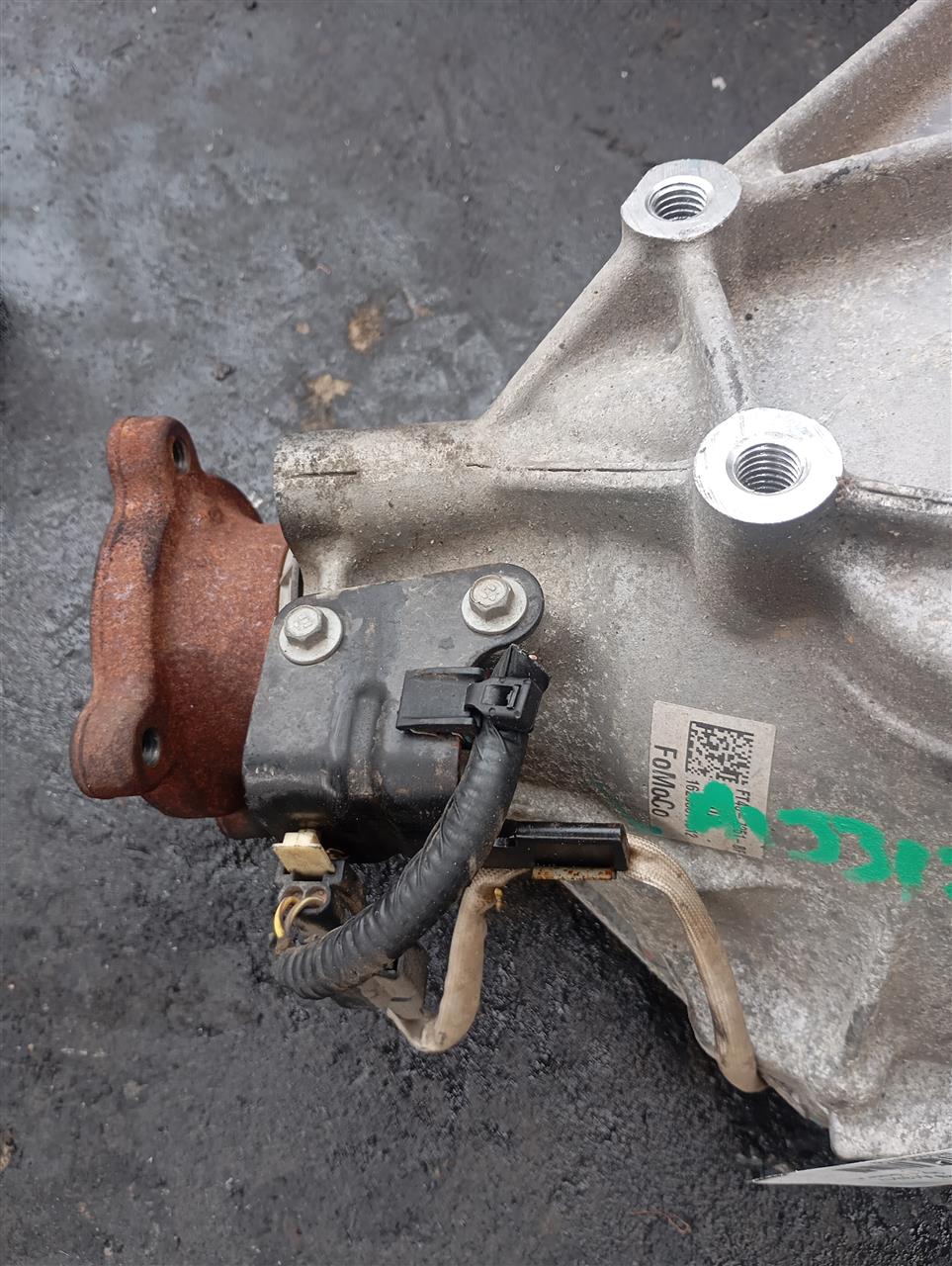 Part image 3
