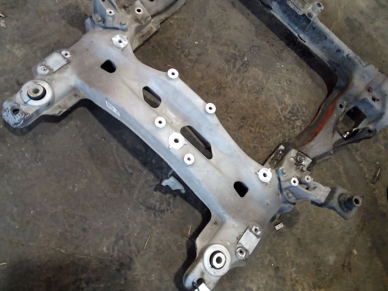Part image 3