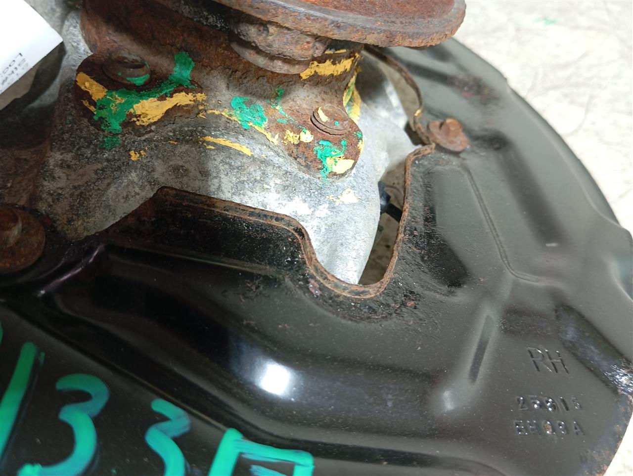 Part image 3