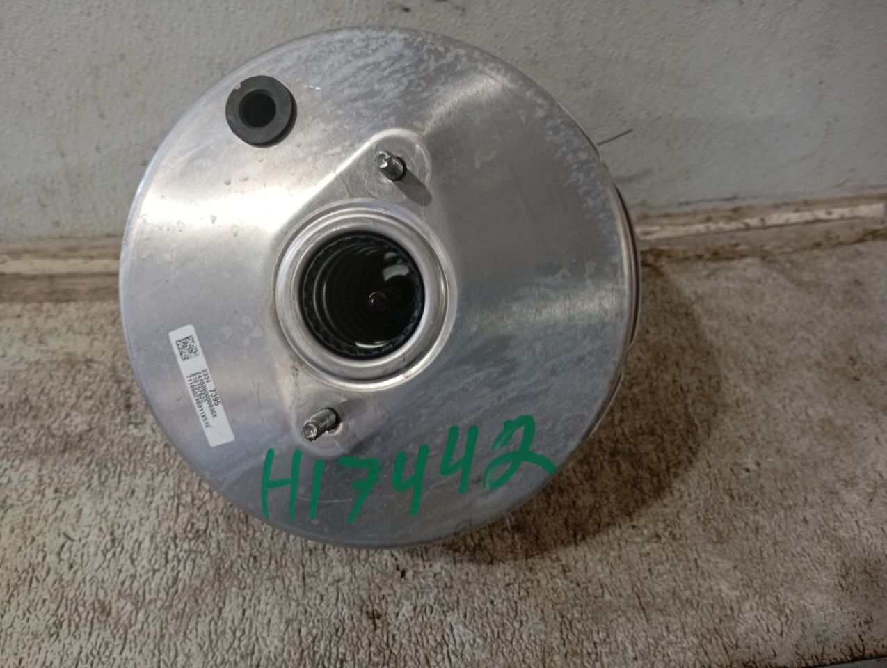 Part image 3