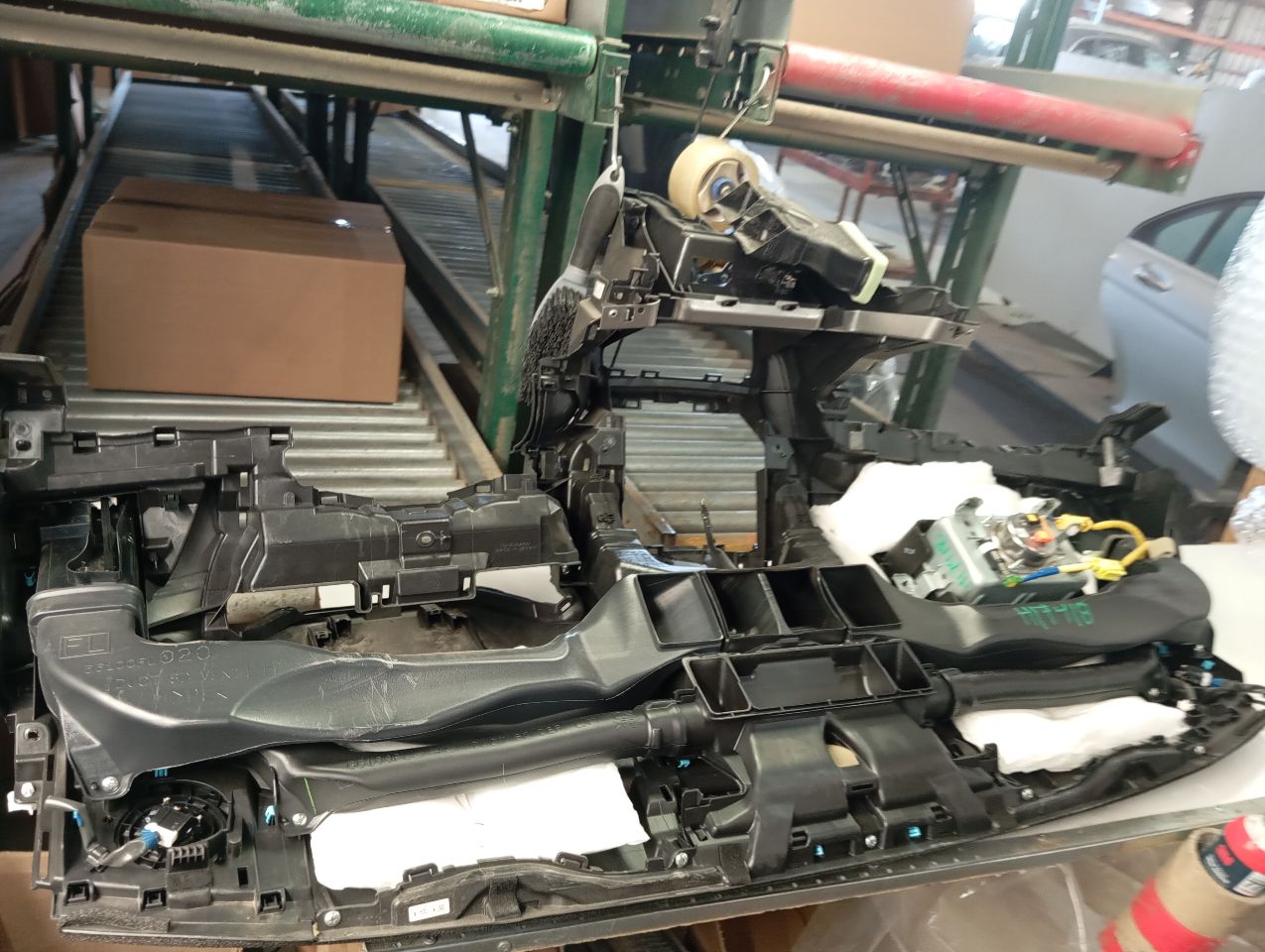 Part image 3