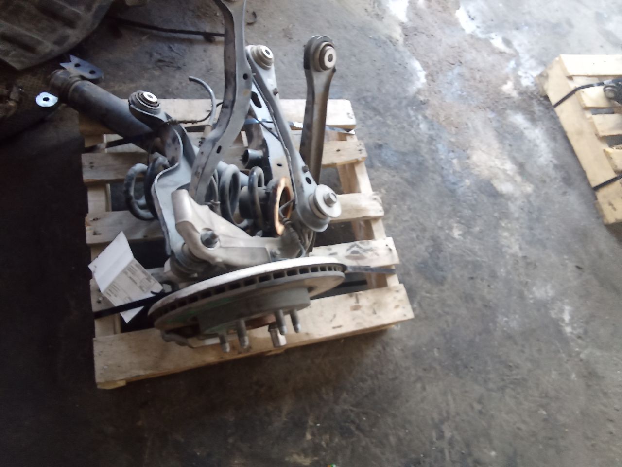 Part image 3