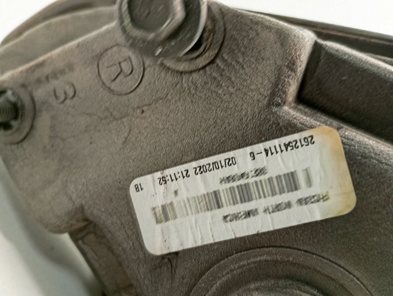 Part image 3
