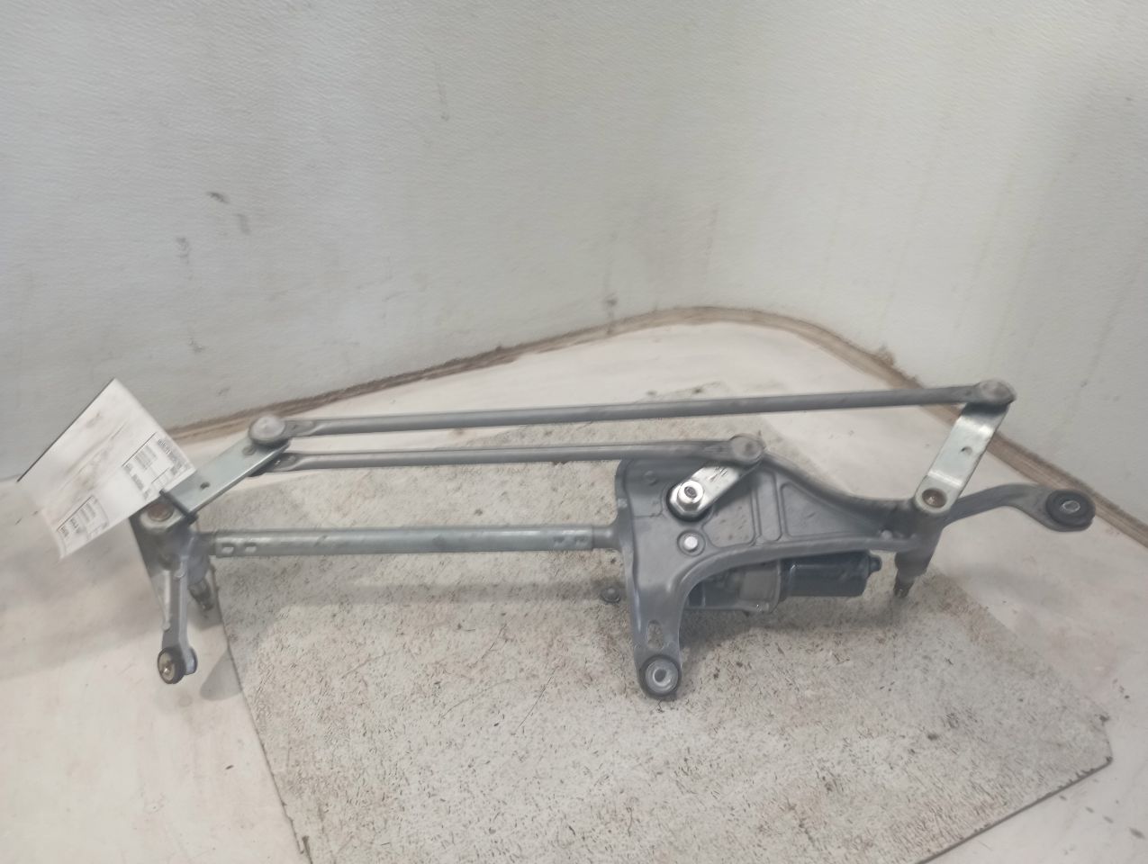 Part image 3