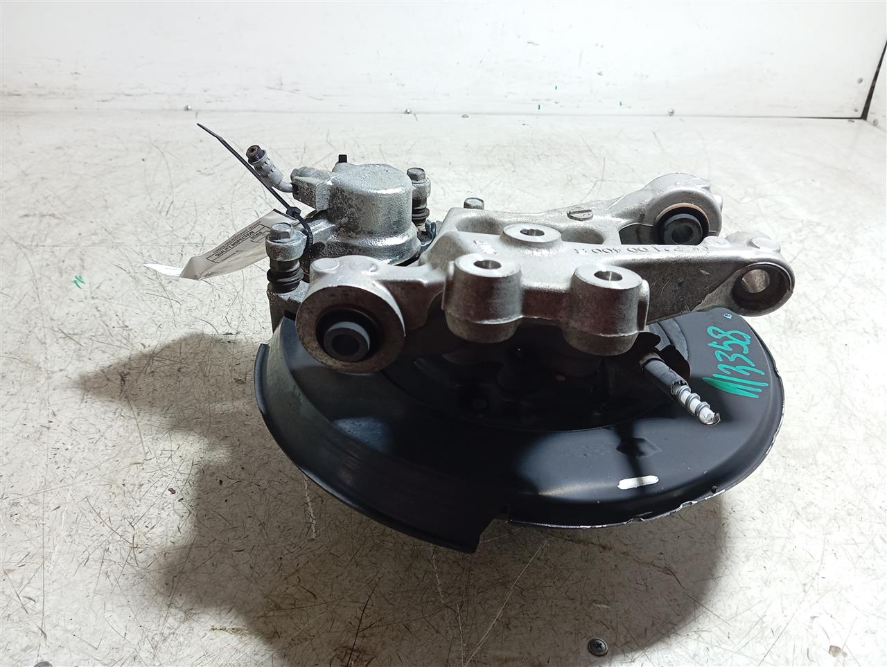 Part image 3