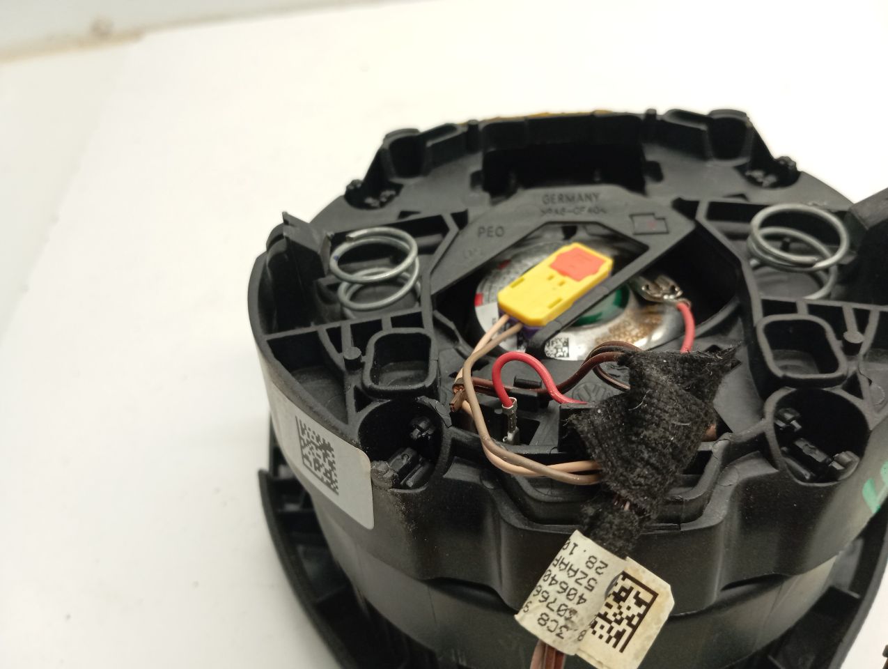 Part image 3