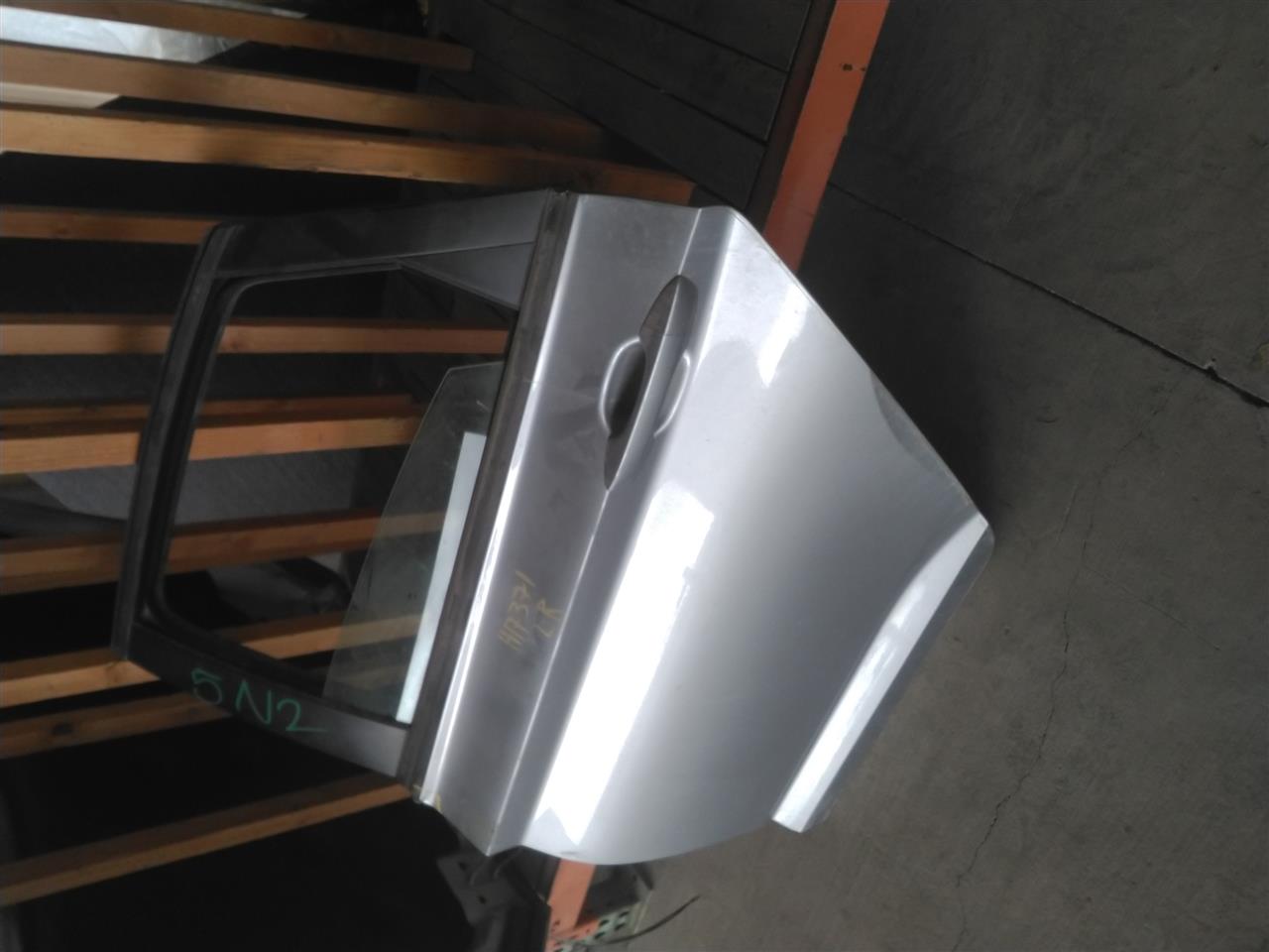 Part image 3