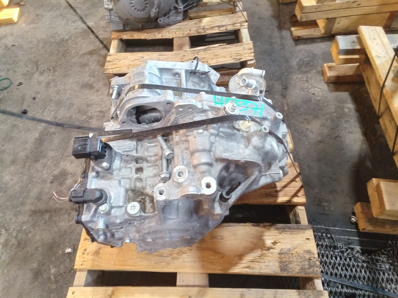 Part image 3