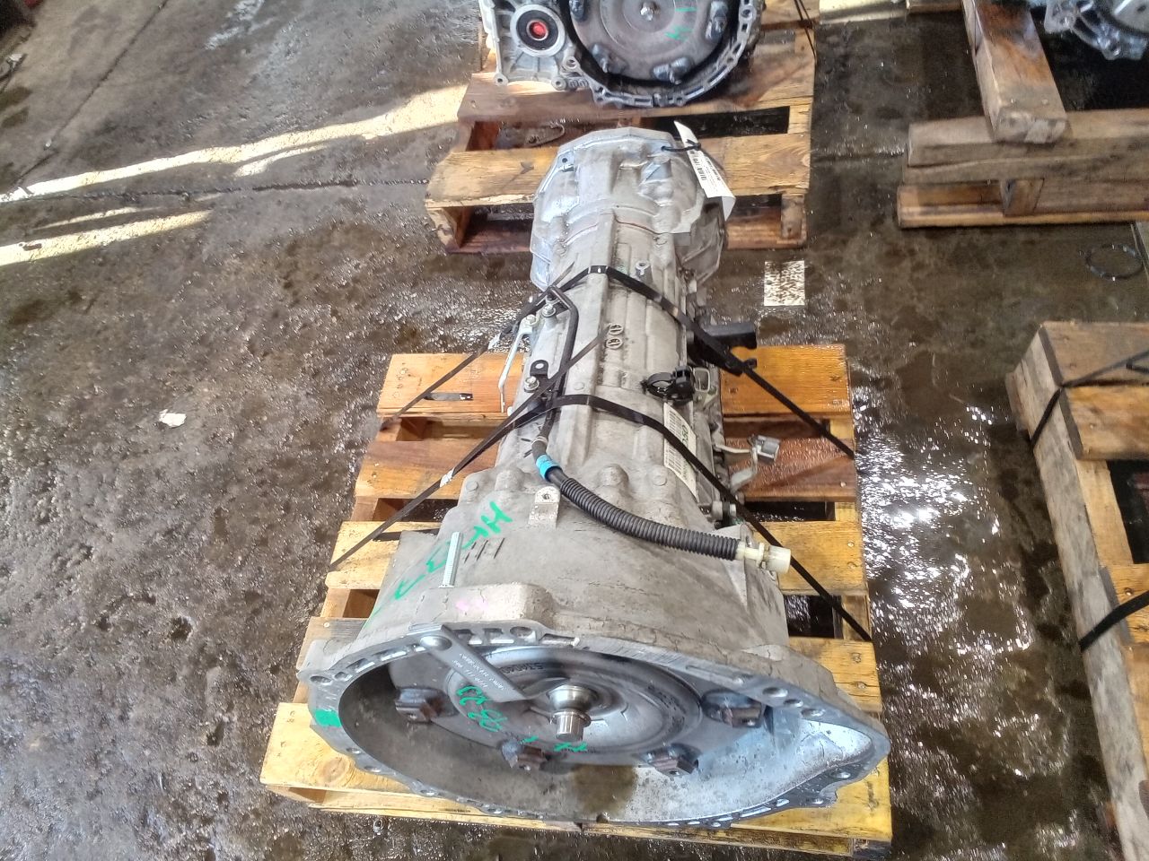 Part image 1