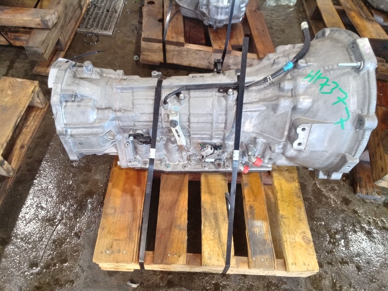 Part image 3