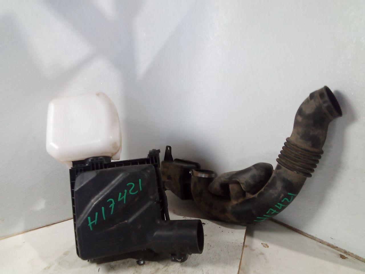 Part image 2