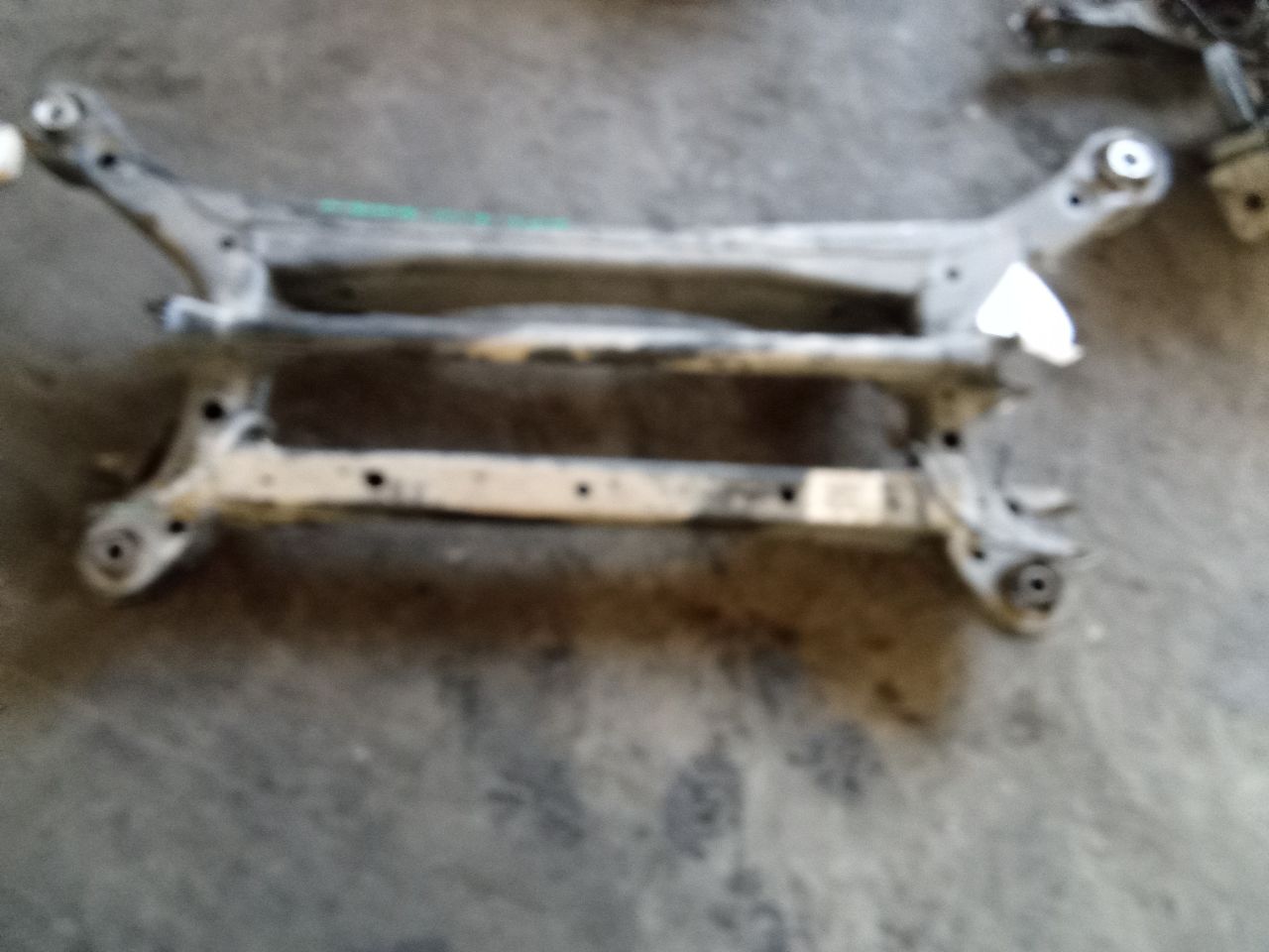 Part image 4