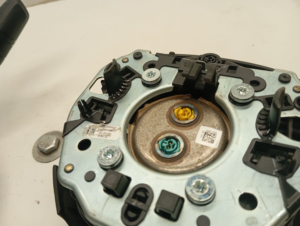 Part image 3